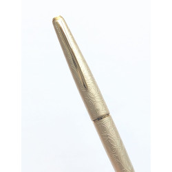 70's Platinum 18K gold Fine nib Arabesque Fountain Pen