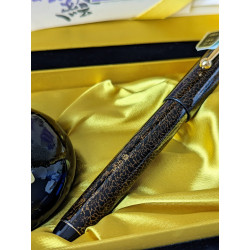 Pilot Urushi Maki-e Fountain Pen by  國光會 14K Gold  M Nib