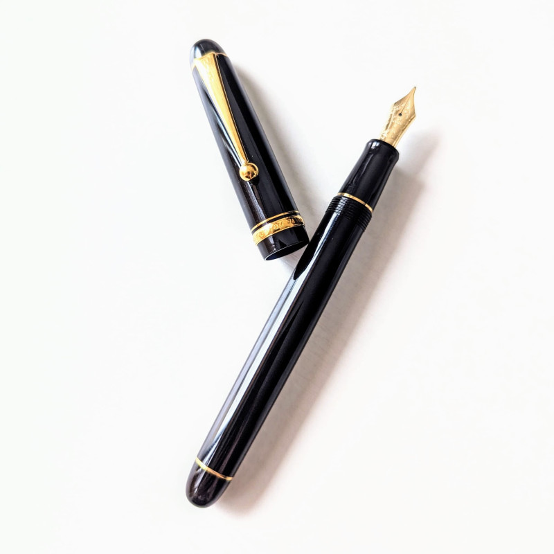 Pilot Custom 74 14K Gold Board Nib Fountain Pen