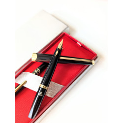 70's Platinum Black & Gold Trim 18K Gold Medium Nib Pocket Fountain Pen & Mechanical Pencil Set