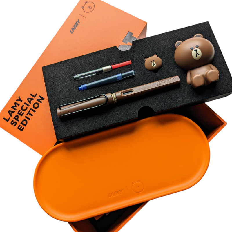 Lamy X Line Friend Brown Safari Fountain Pen Special Edition Set